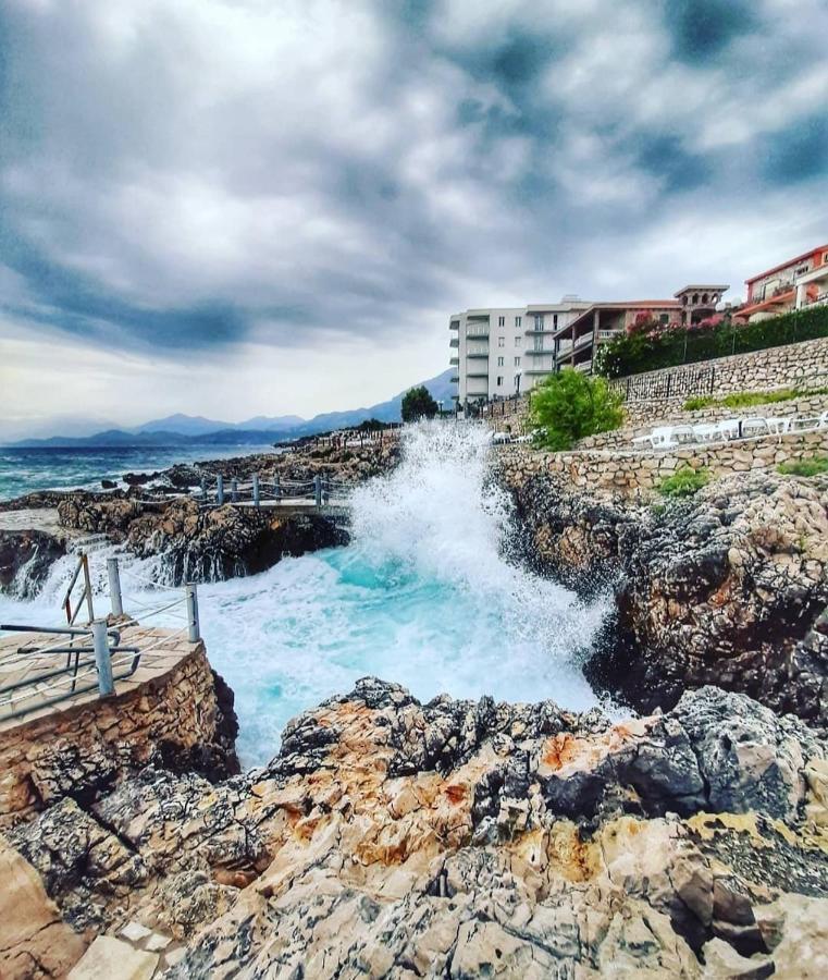 Apartments Marina Утєха Екстер'єр фото