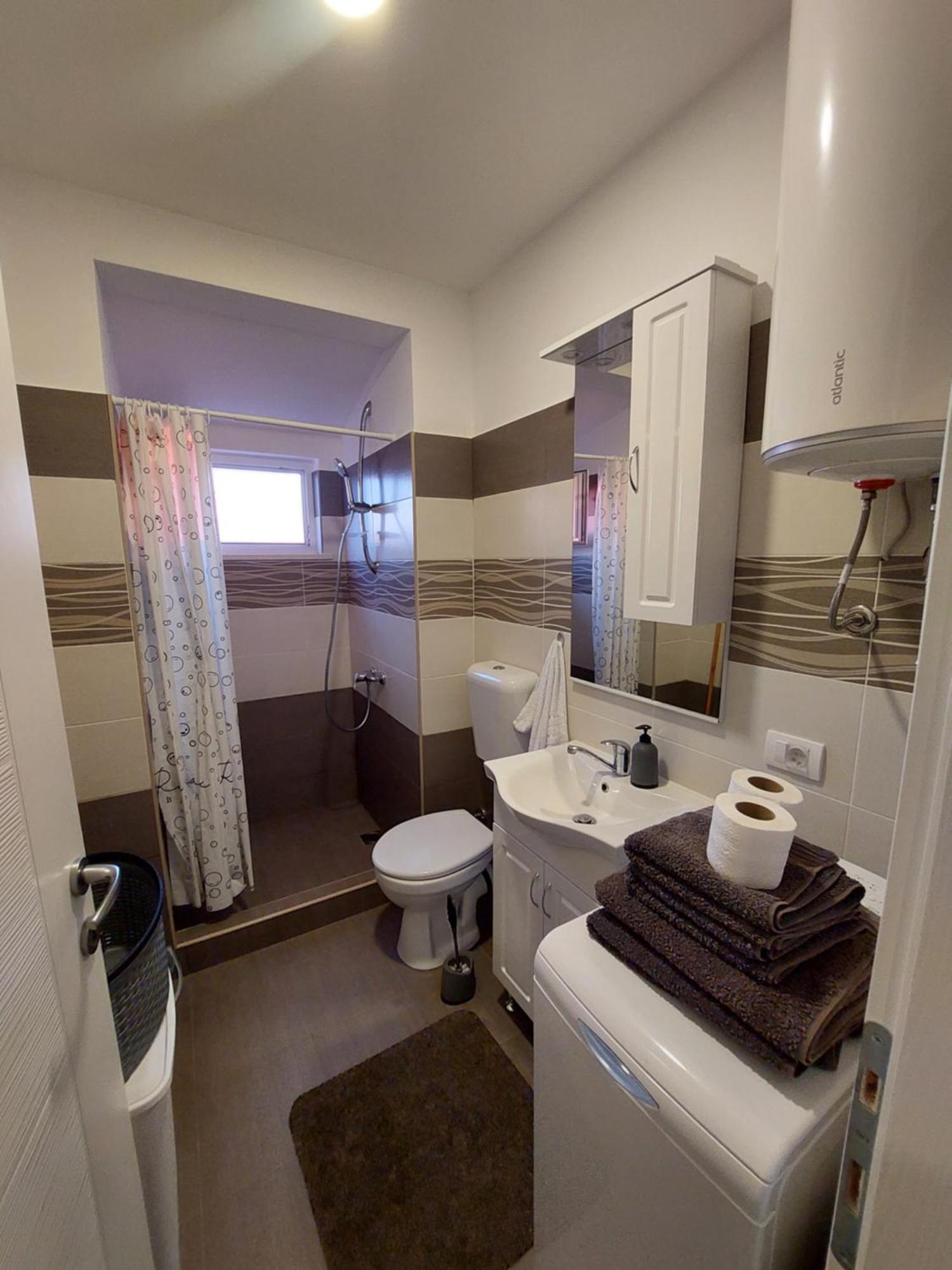 Apartments Marina Утєха Екстер'єр фото